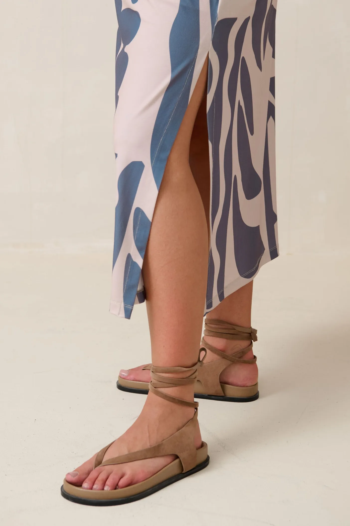 Calibration Nursing Column Dress -Blue Abstract