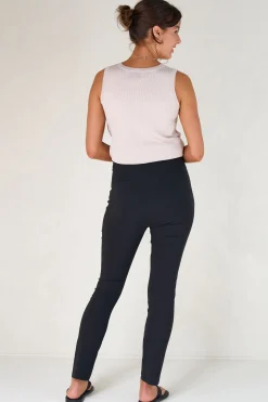 Connected Slim Pant - Black