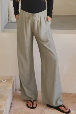 Ease Away Crinkle Pant - Soft Khaki