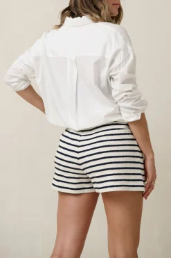 Kindred Short - Stripe