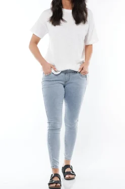 Take A Walk Underbump Skinny Jean*