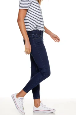 Take A Walk Underbump Skinny Jean*