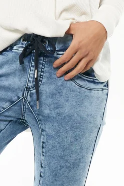 Walk This Way Jogger *